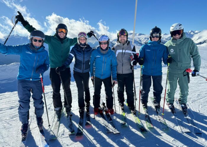 technische stage Sneeuwsport Vlaanderen groep deelnemers aan technische stage met sneeuwsport Vlaanderen